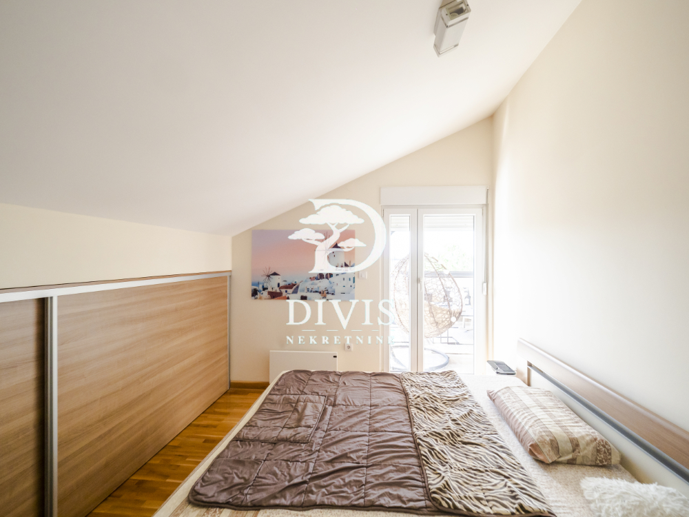 Slika 10 - Olge Spiridonović, Petosoban stan na prodaju, 140m2, 406.000€